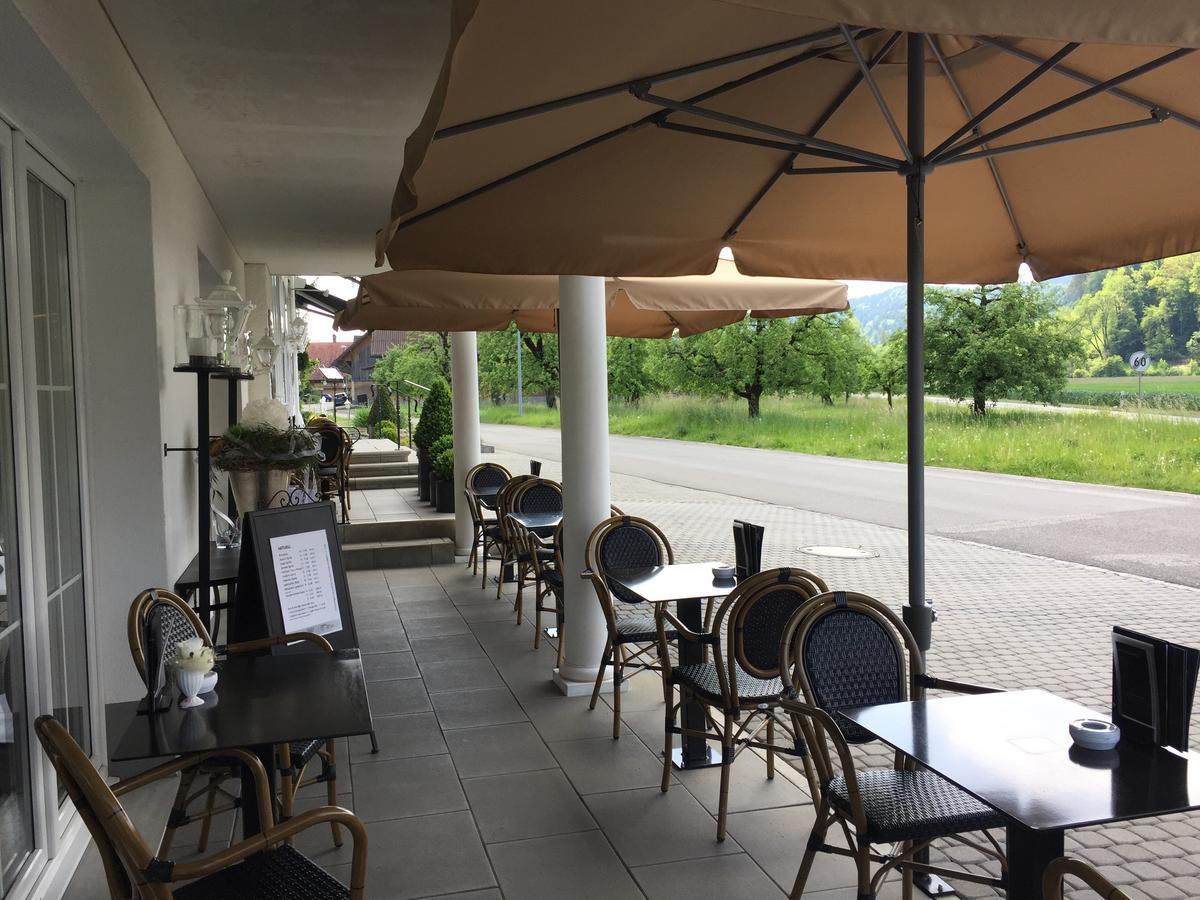 Landcafe Mit Mini Hotel Burgdorf Extérieur photo